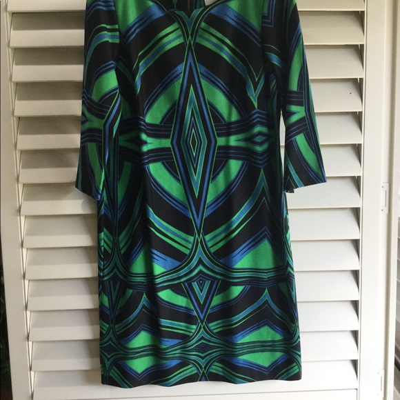 Retro Dress - Picture 5 of 5